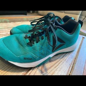 Reebok Nano 6.0 CrossFit size youth 5/women’s 6.5